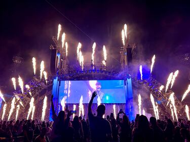 Maluma abrió su corazón ante 40.000 personas en el Atanasio Girardot