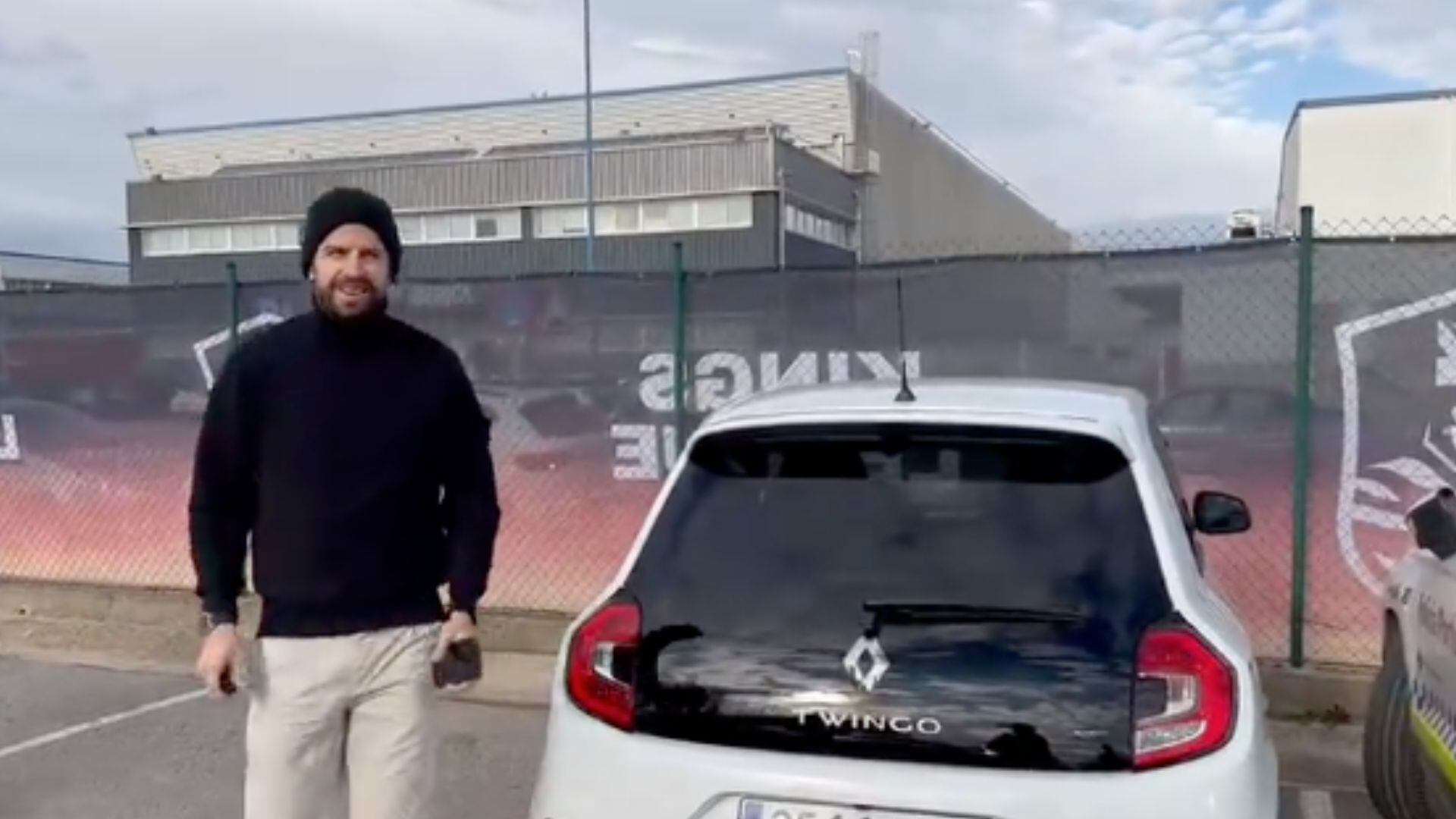 Piqué llegó en un Twingo a la tercera jornada de la Kings League.