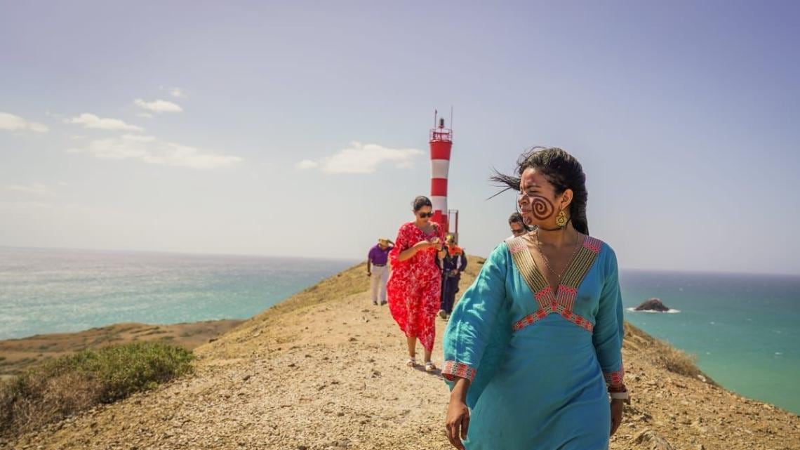 La Guajira lanza su marca de turismo: “Discover La Guajira”, en el marco de FITUR 2025 en Madrid.