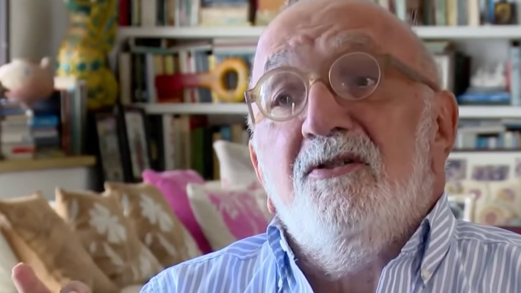 Juan Gossaín se encuentra hospitalizado