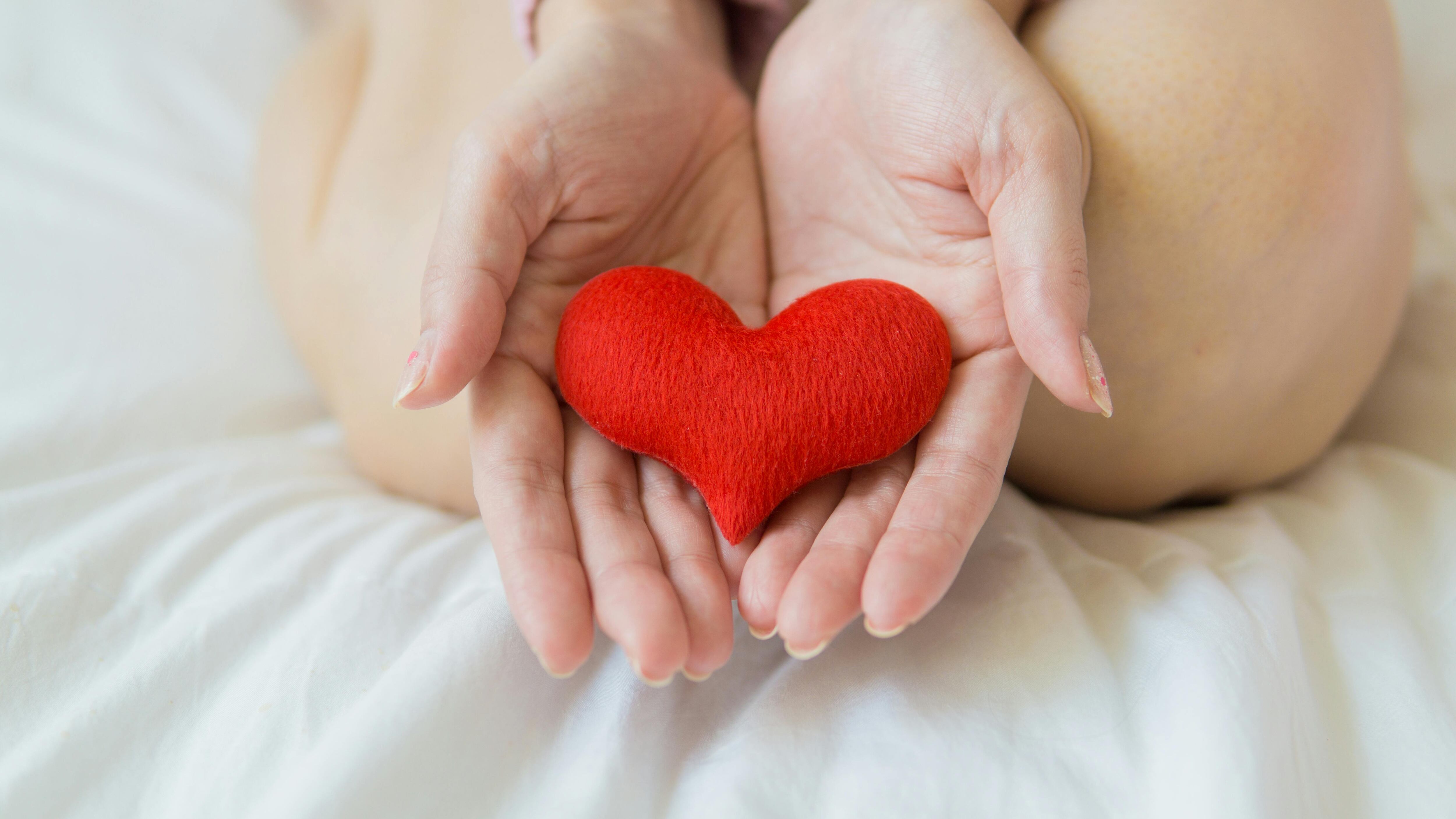 El corazón de las mujeres late más rápido