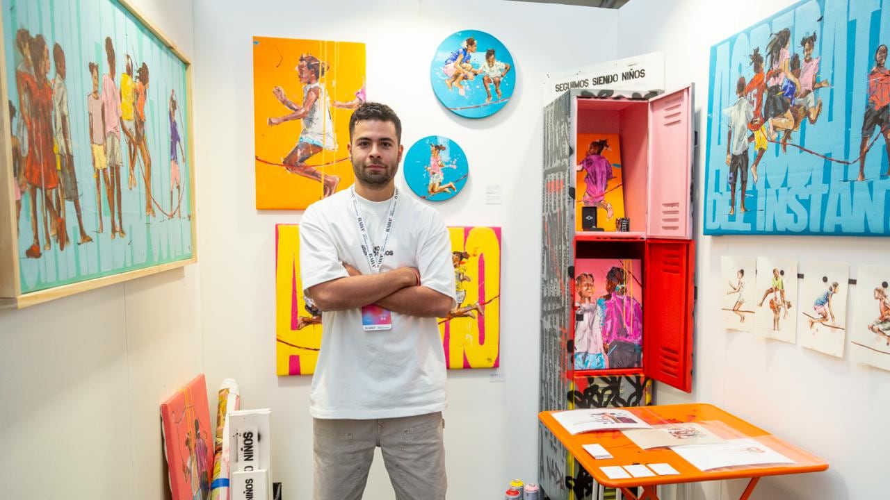 Foto AGÜD, el artista colombiano que convierte el muralismo en diálogo social.