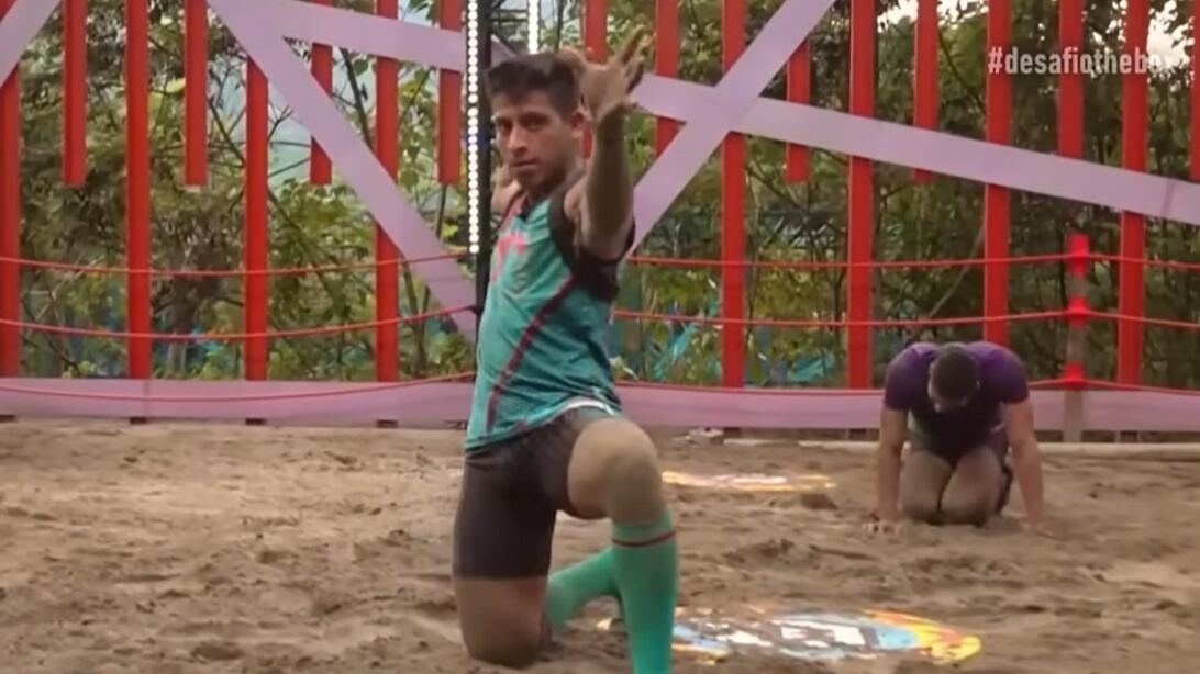 El video recoge parte de los momentos más emotivos de su vida, así como algunas de las victorias de Yan del 'Desafío The Box'