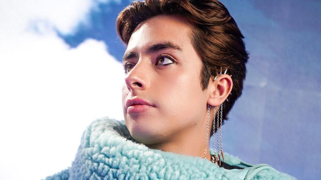 En la presentación de su libro Javier Ramírez parece estar arrepentido del país en el que nació.