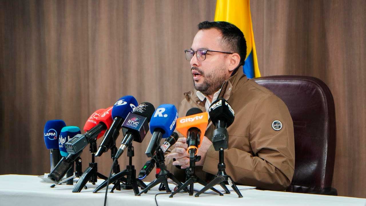 Desde las 6:00 p.m. de hoy, Colombia suspende suministro de energía eléctrica a Ecuador “en defensa de la dignidad nacional”