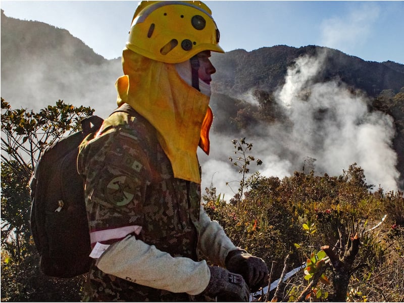 Calidad del aire en Bogotá se reduce por incendios forestales: Secretaría de Ambiente y de Salud dan algunas señales de alerta 
