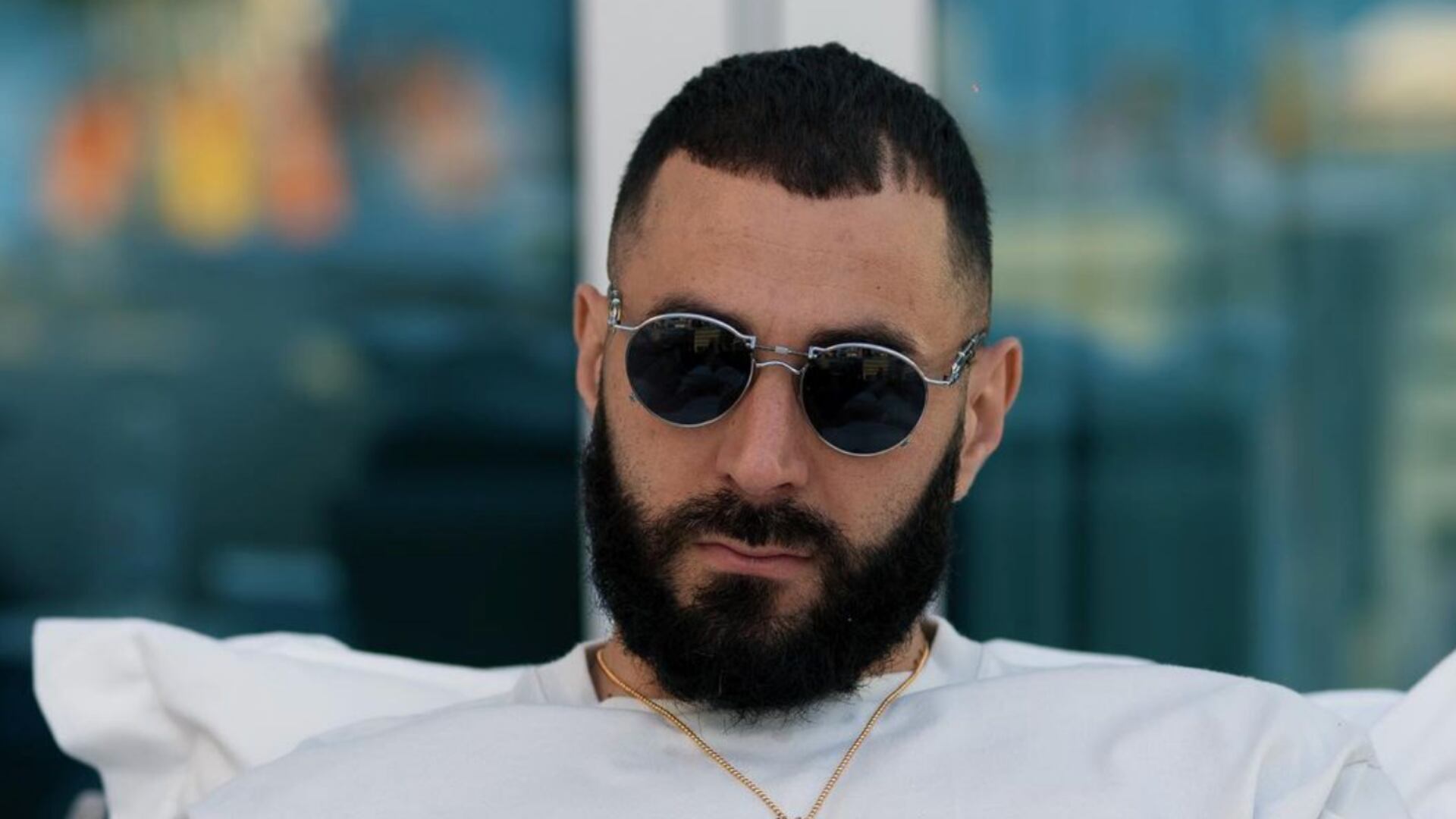 Regalo de Benzema a su novia y a las madres de sus hijos