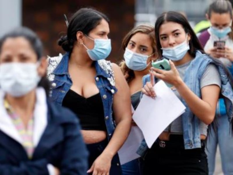 ¿Regresa el tapabocas a Colombia?: INS advierte sobre un posible pico de enfermedades respiratorias en diciembre