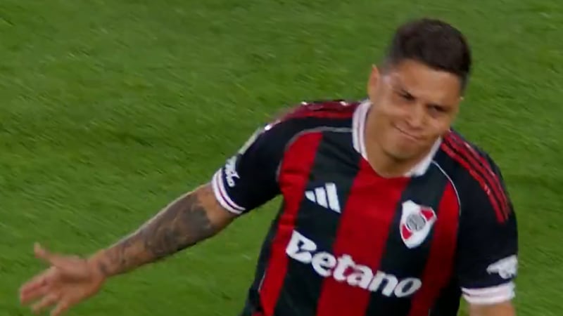 JuanFer Quintero se hizo un golazo para River Plate, pero no lo celebró por una razón de peso