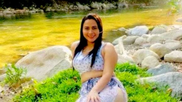 Foto de Johana Baca, la mujer que cayó de un cuarto piso y lucha por su vida.