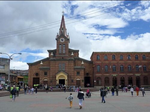 Video: sacerdote de la Iglesia del 20 de Julio habría confesado que violó a un niño