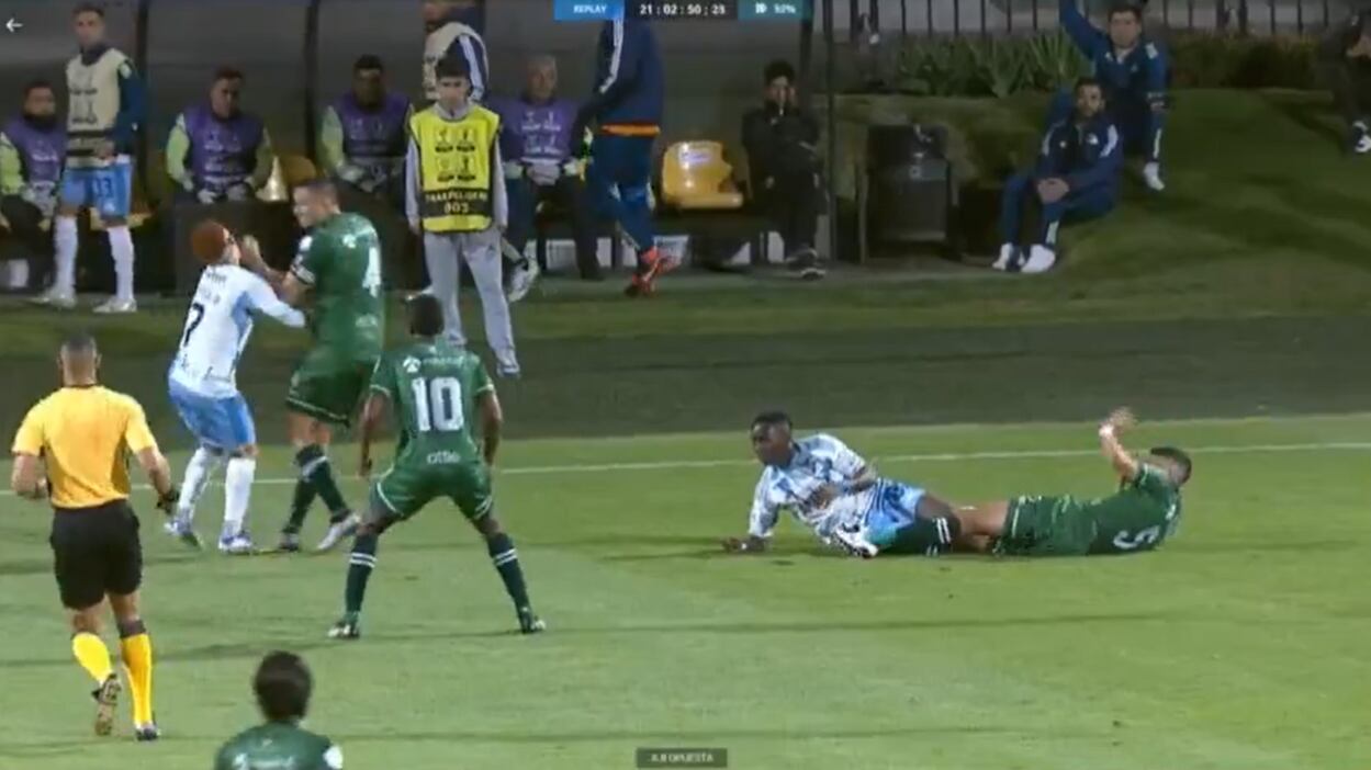 Puño a Juan José Ramírez - Foto: Win Sports