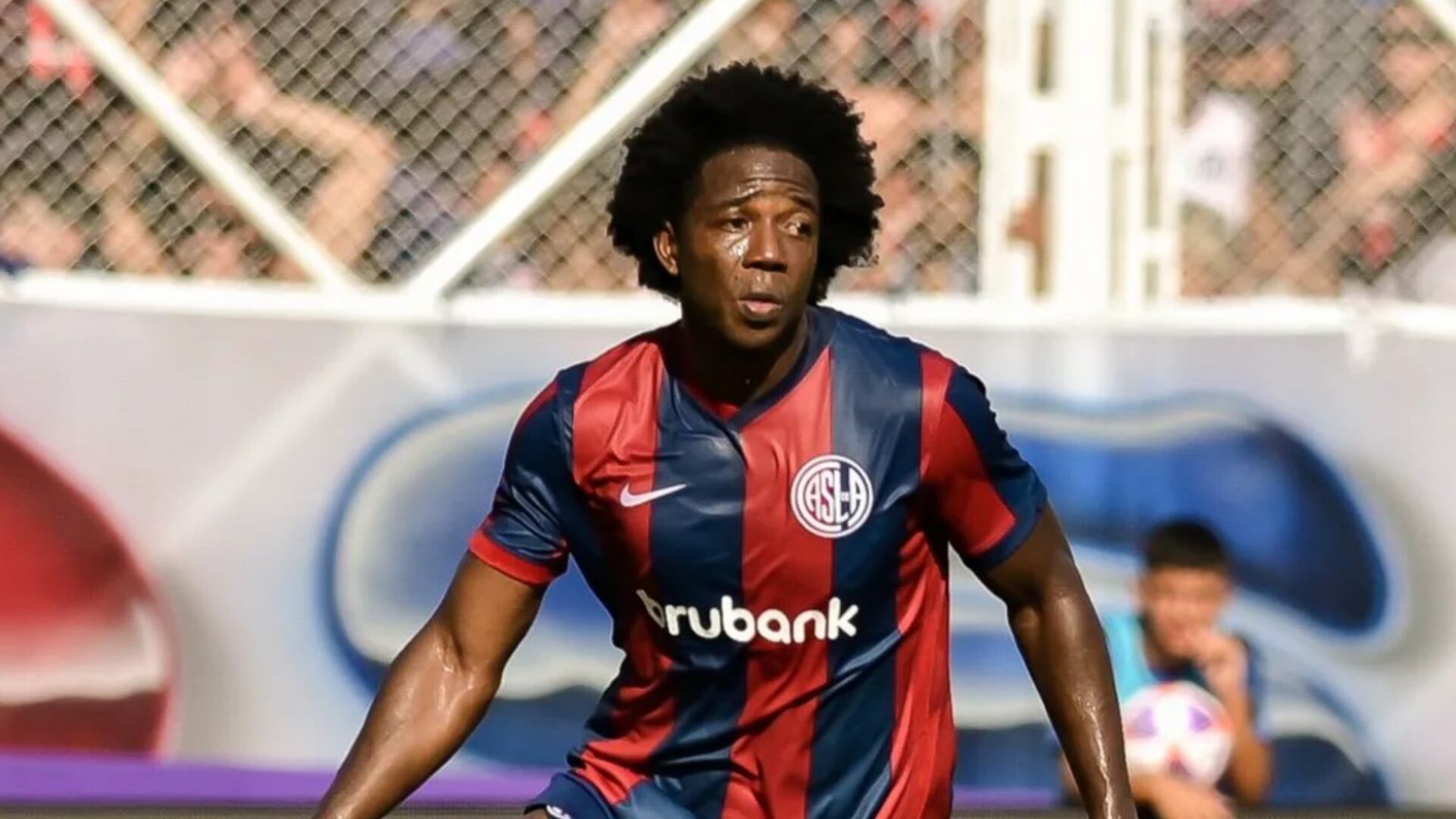 Carlos Sánchez mandó duros mensajes contra Avianca