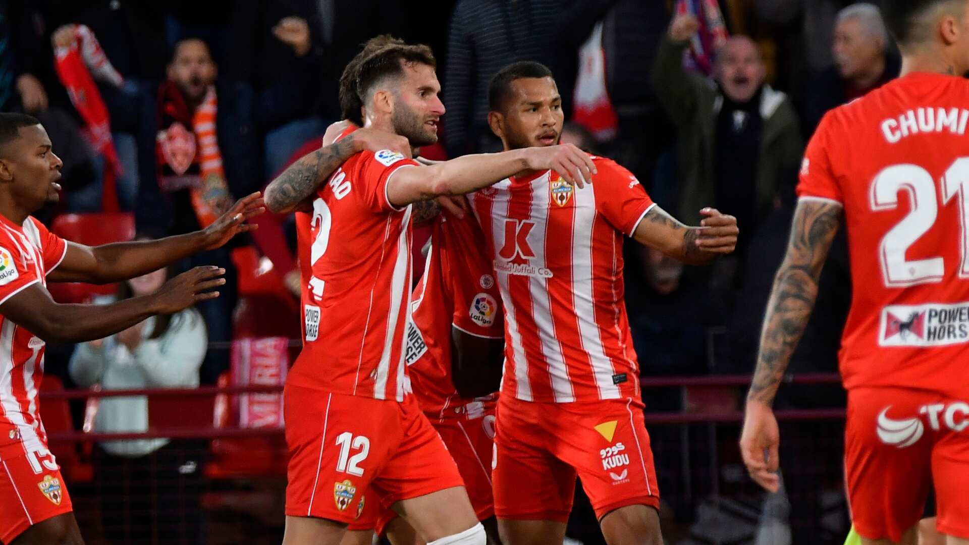 Asistencia de Luis Suárez en Almería, vs Barcelona