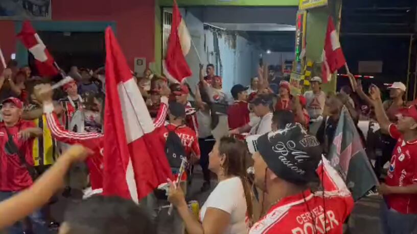 Hinchada de América en Neiva