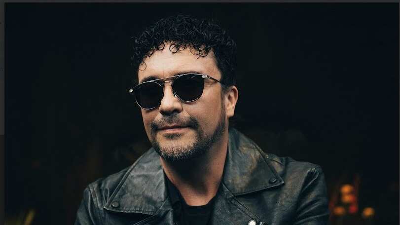 Andrés Cepeda llega cargado de café con su nuevo proyecto musical