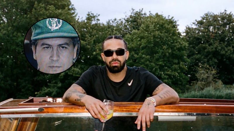 Drake habría comprado artículos que le pertenecían a Pablo Escobar, incluyendo un escudo del Atlético Nacional