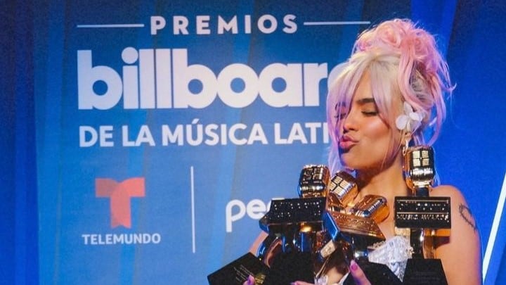 La premiación de los Latin Billboard dejó mucho que desear para los fanáticos de Karol G, pues no vieron con buenos ojos que Bad Bunny