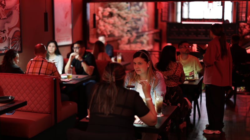 Medellín le abre espacio a una nueva generación de restaurantes de cocina china contemporánea