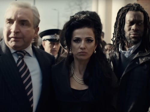Fans de Amy Winehouse no están contentos con el nuevo tráiler de su película “Por favor, ya déjenla descansar”