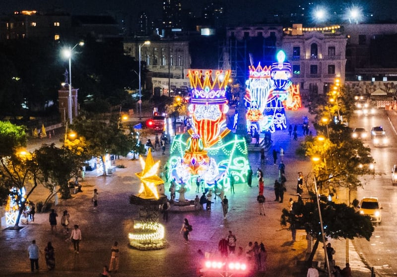 Cartageneros y turistas podrán disfrutar del alumbrado navideño.