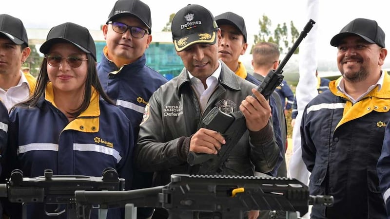 Así es el nuevo fusil diseñado y fabricado en Colombia por Indumil: Petro lo llamará Miranda