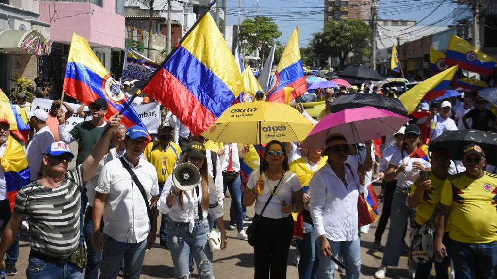 Marcha contra el gobierno de Petro en Barranquilla.