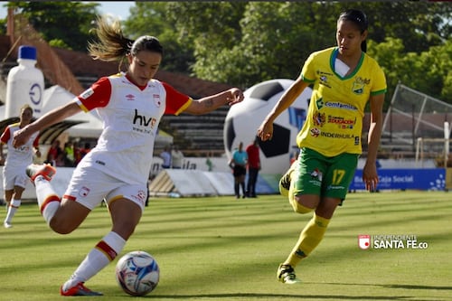 Santa Fe derrota a Huila en la primera final de la Liga femenina
