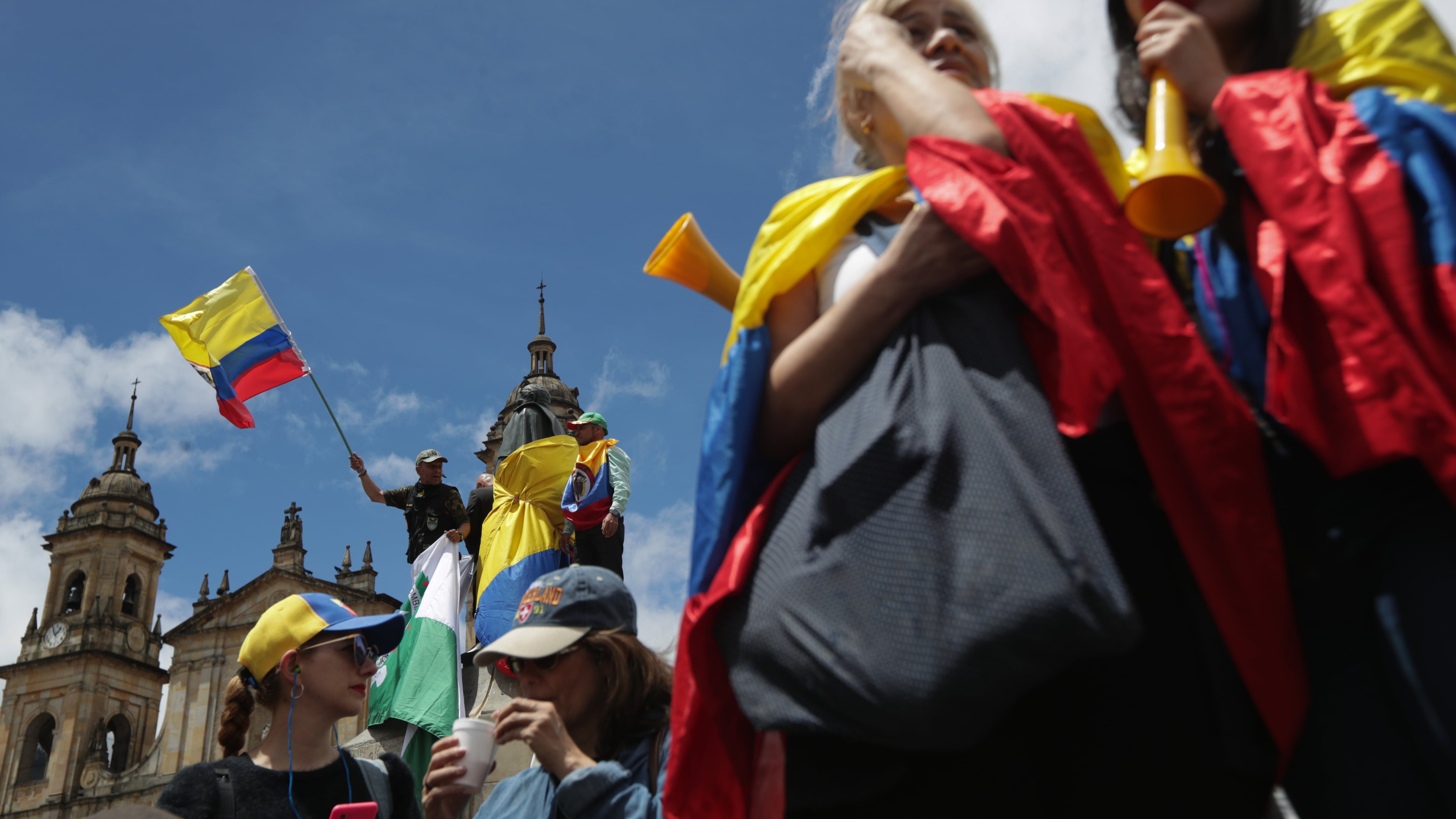 Opositores al gobierno de Gustavo Petro se manifestaron por las calles del centro de Bogotá
