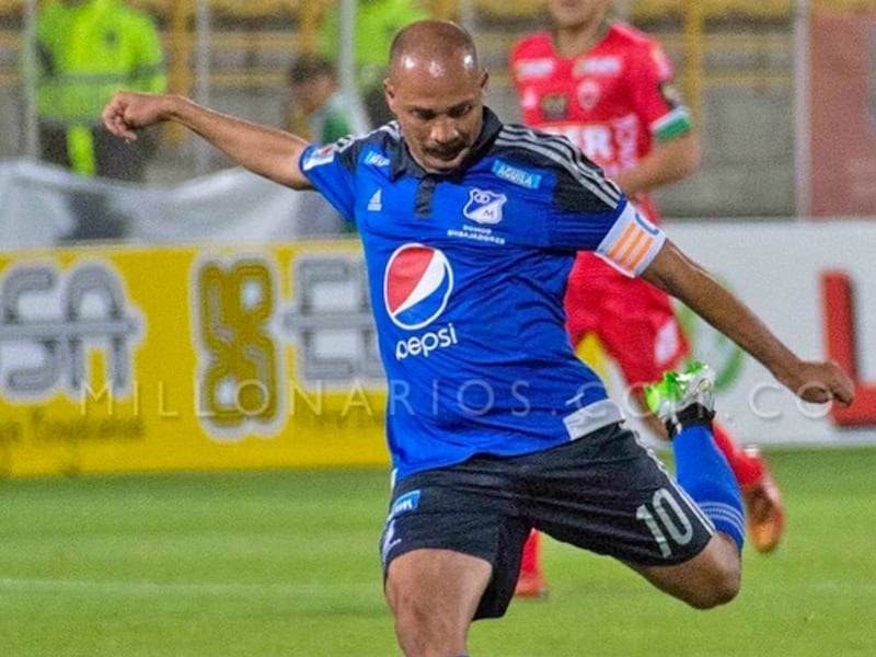 ¿Sabía que Mayer Candelo estuvo ‘a un pelo’ de jugar en Santa Fe? El futbolista confesó por qué no se concretó