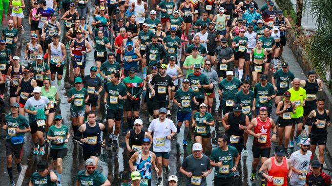 Foto Medellín se proyecta como el epicentro del running con más de 27 mil corredores de 45 países en la Maratón Medellín 2025.
