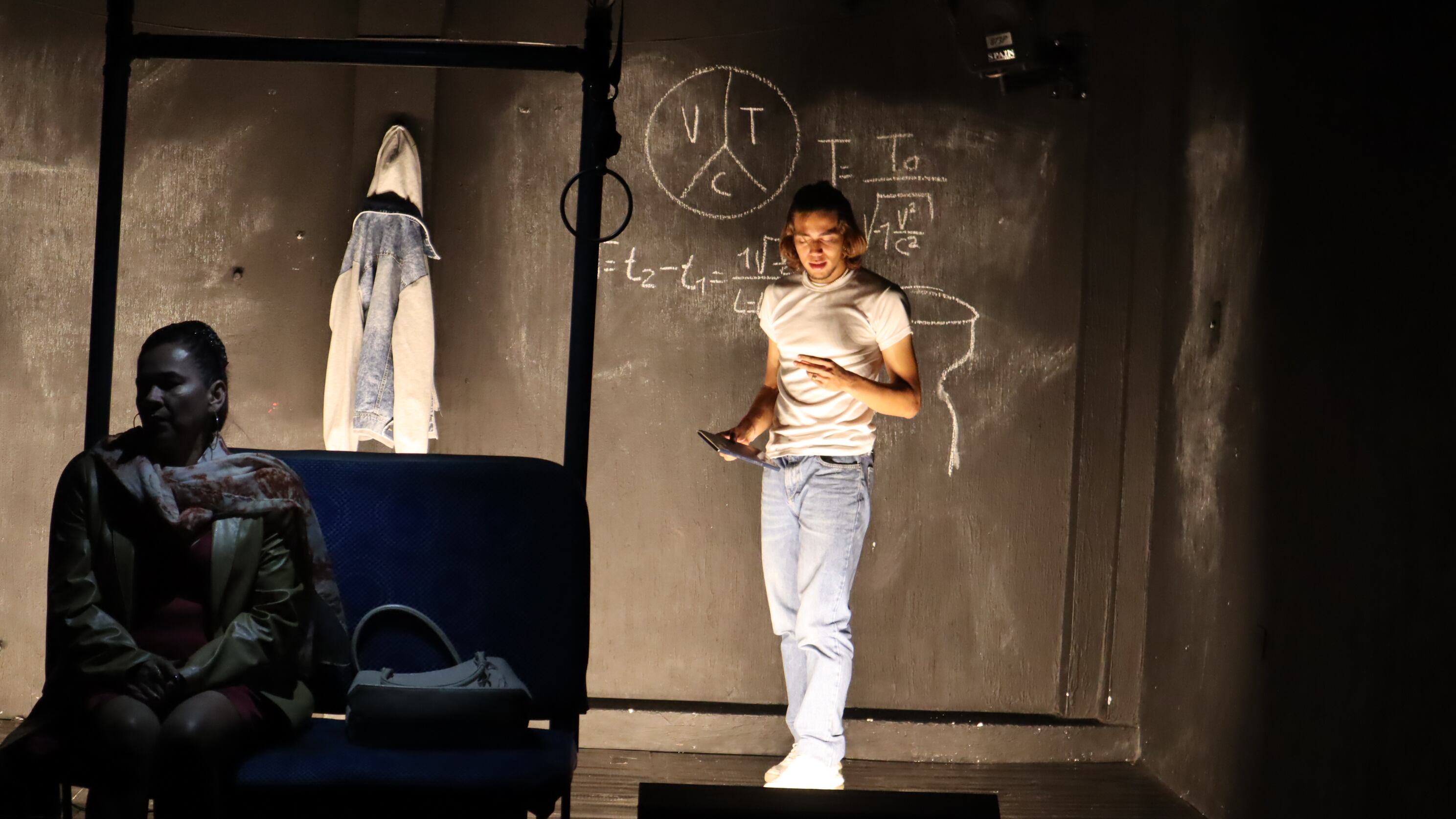 El Festival internacional de teatro llegó a Cali para llevar el teatro descentralizado a las personas en la ciudad.