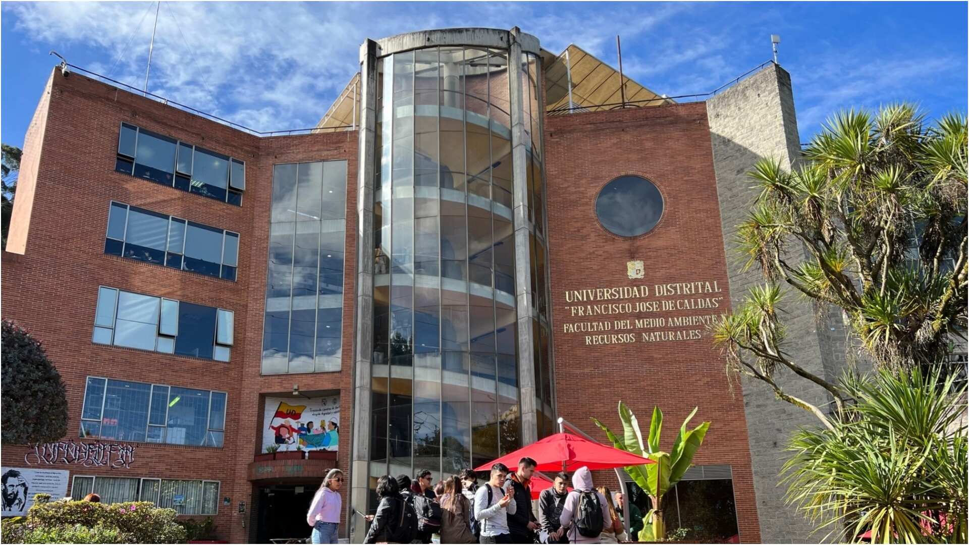 Procuraduría abrirá investigación por contratos de hasta 58 millones a docentes de la Universidad Distrital (Foto vía: universidad Distrital)