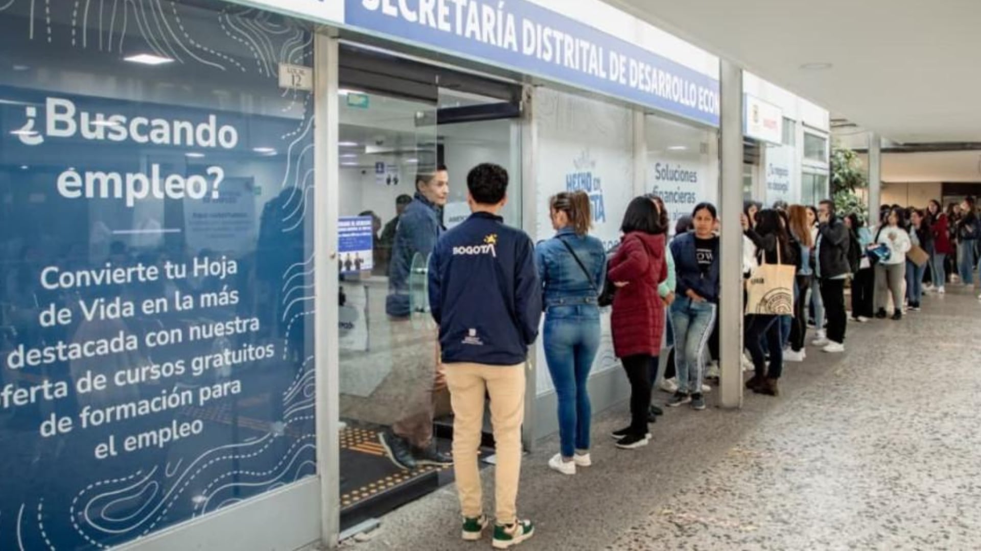 Bogotá lanza megaconvocatoria con más de 2.200 empleos: Así puedes aplicar