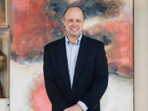 Exministro y embajador Francisco José Lloreda asume como nuevo rector de la Tadeo