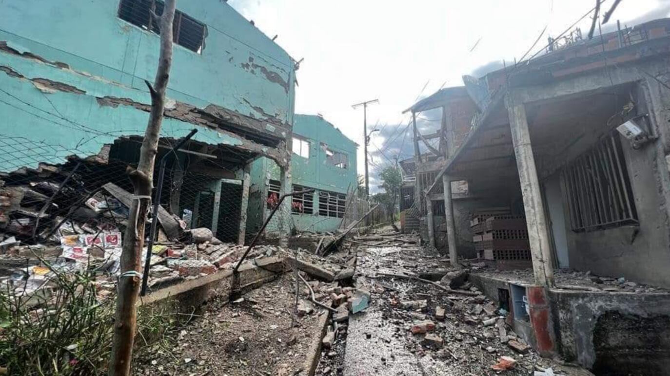 Bomba en Colegio donde estudió Francia Márquez