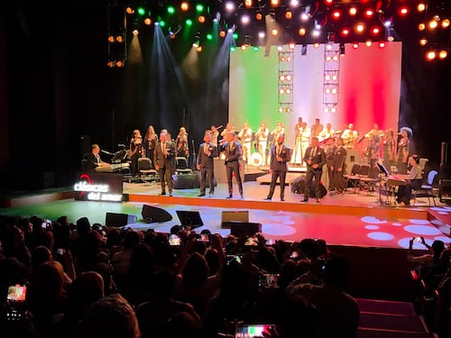 Tributo a Javier Solís en vivo: una noche de boleros inolvidables en Bogotá