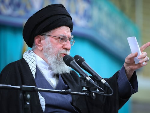 Cómo funciona la sucesión en Irán y quién podría ser el próximo líder supremo del país