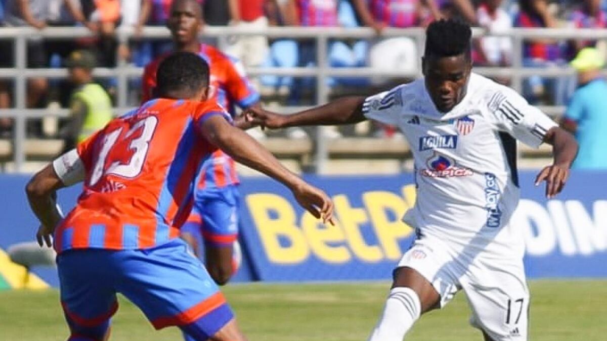 Aficionado murió por un infarto cuando veía el Unión Magdalena vs Junior