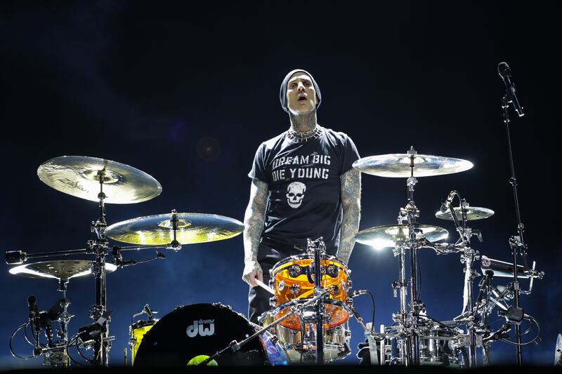 Blink-182, durante su presentación en el Festival Estéreo Picnic en el Parque Simón Bolívar de Bogotá