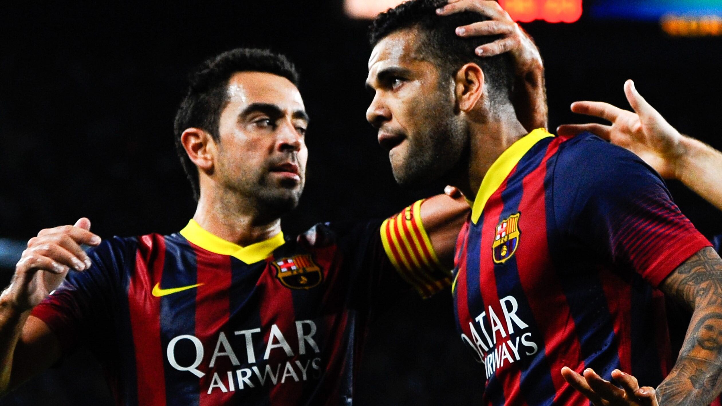 Xavi Hernández y Dani Alves