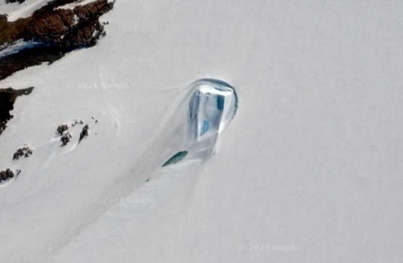 Puerta en la Antártica/Google Maps