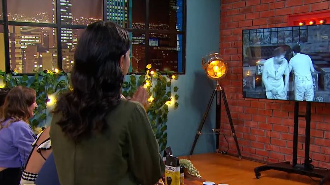 Tal parece que Jacko desató la envidia de las televidentes tras tocar por error a Juan Pablo Llano en sus partes íntimas durante una degustación.