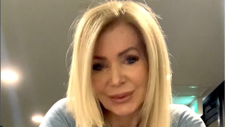 "Mujer de más de 60 años luce como una modelo"