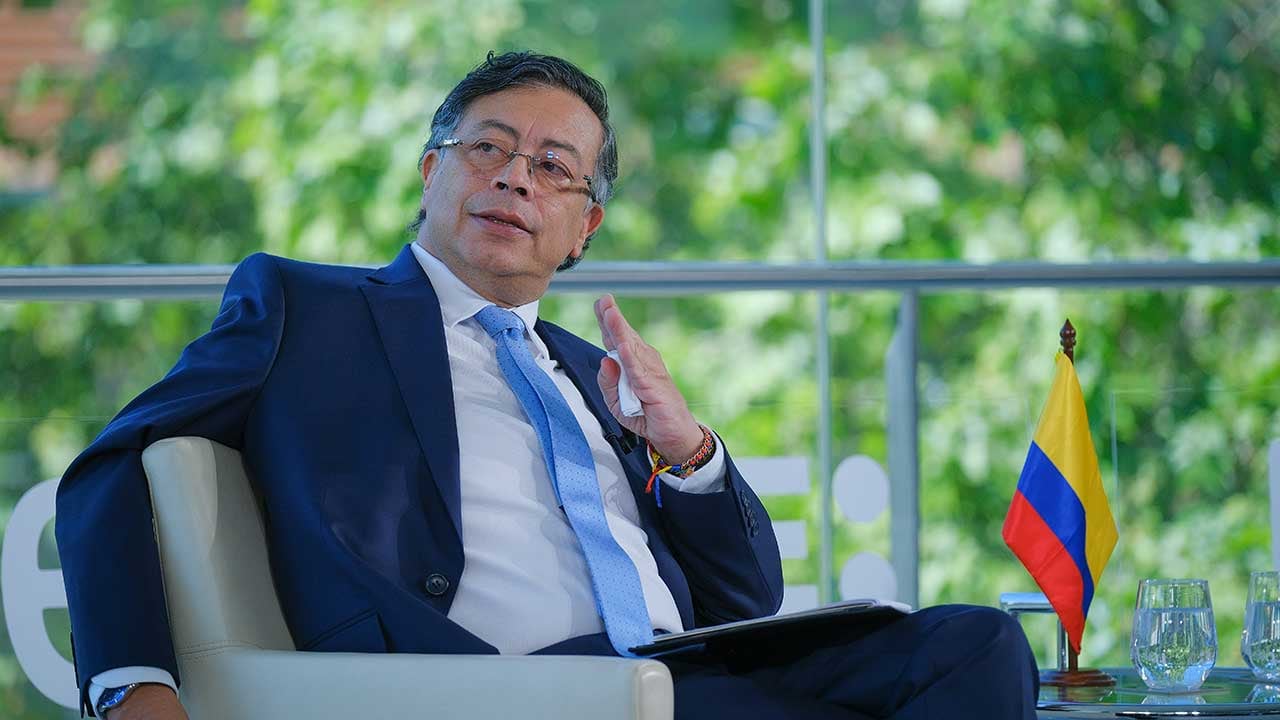 Gustavo Petro pide revitalizar la ONU en Plenaria Internacional por la Democracia