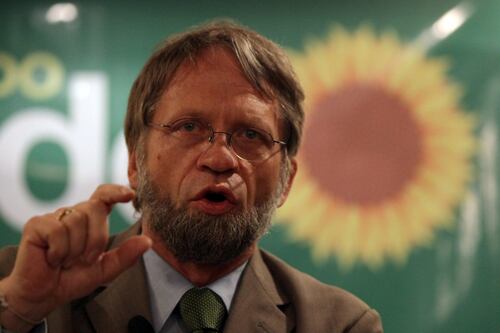 Se desangra la Alianza Verde: Mockus anunció su renuncia por el escándalo del presunto soborno a Iván Name