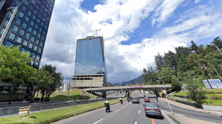 Suicidio en la carrera 7 con calle 100