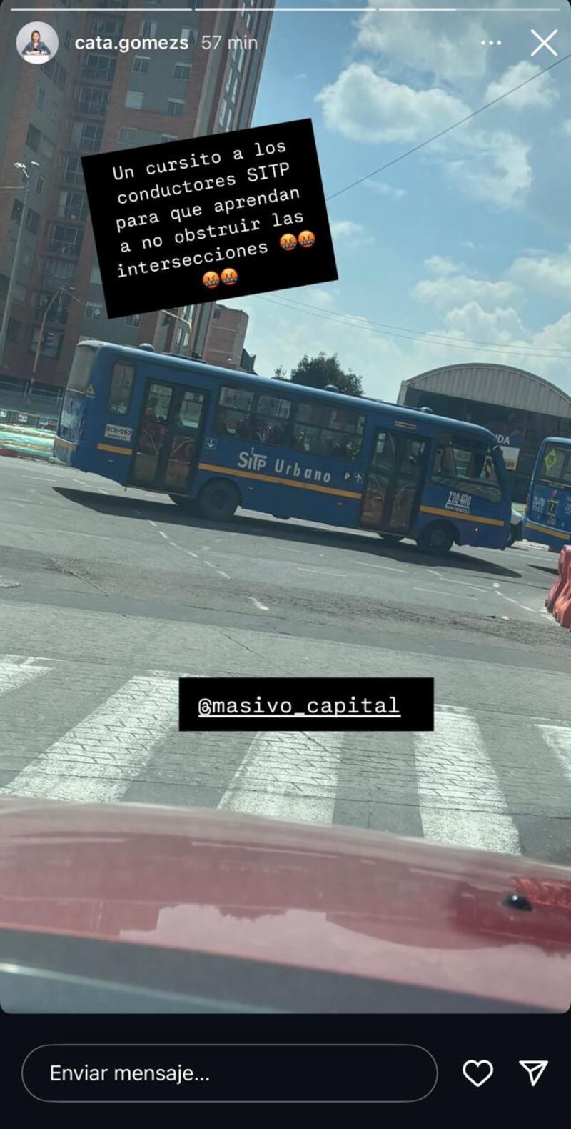 Catalina Gómez de Noticias Caracol pidió curso para los conductores de Sitp