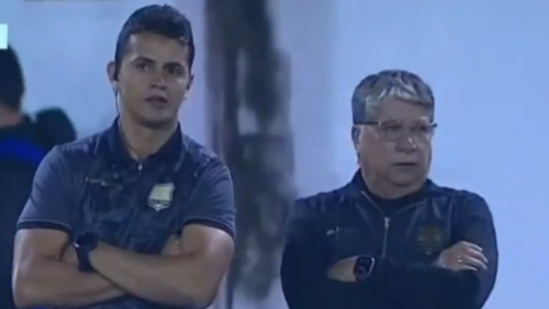 Apareció un hombre desnudo cuando Win Sports estaba mostrando al ‘Bolillo’ Gómez