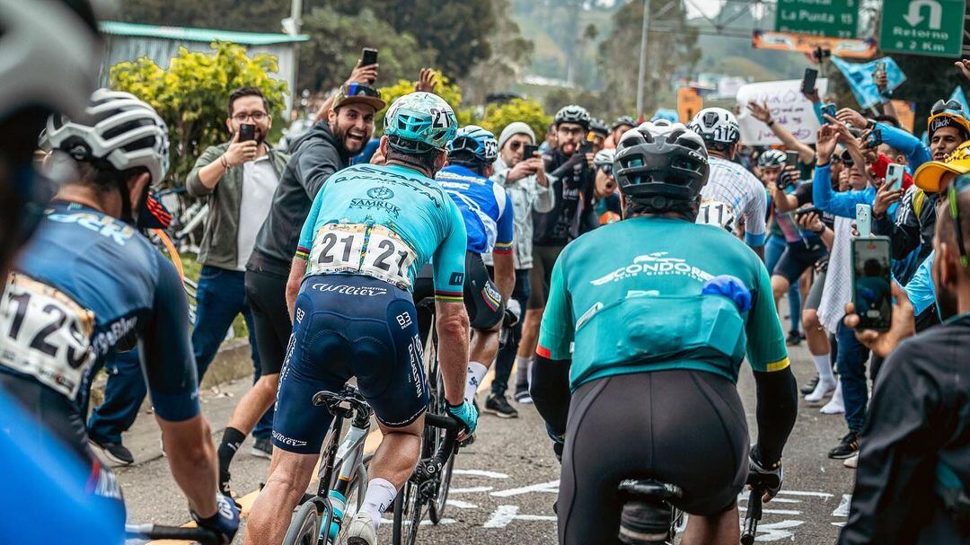 Casi roban a Mark Cavendish en plena competencia del Tour Colombia